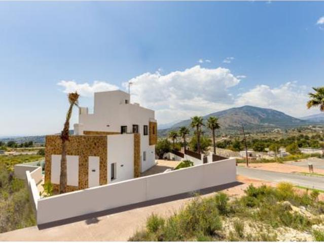 Chalet en venta en la Marina Baixa, Valencia