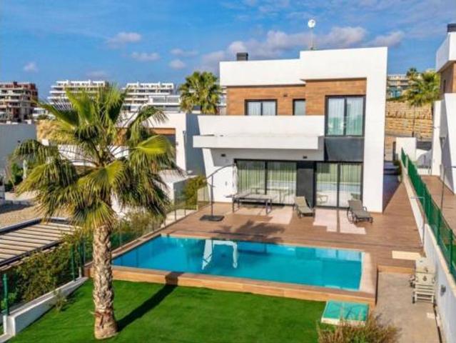 Villa en venta en Finestrat, Urbanització Golf Badia
