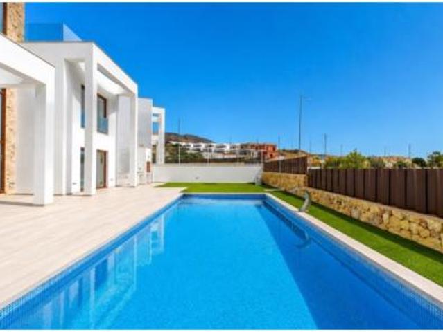 Chalet en venta en la Marina Baixa, Valencia