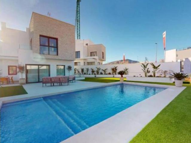 Chalet en venta en la Marina Baixa, Valencia