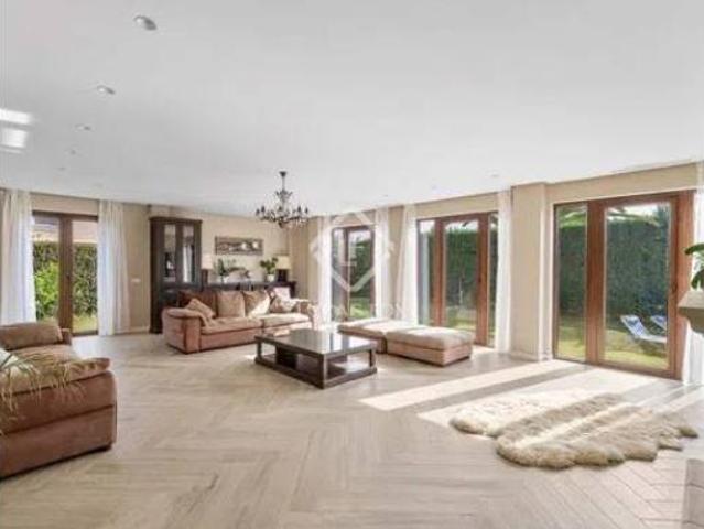 Chalet en venta en la Marina Baixa, Valencia