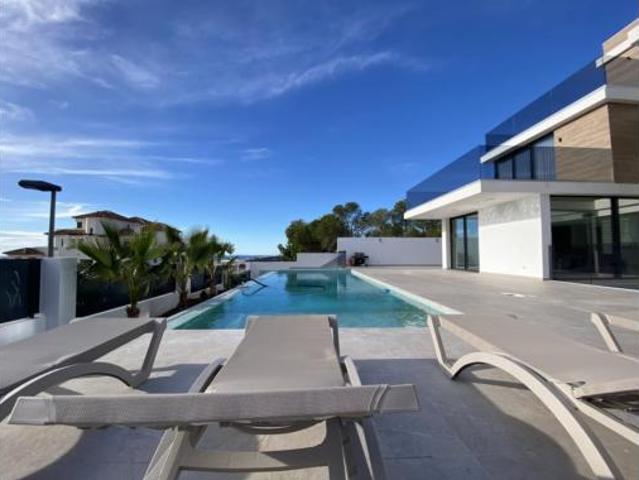 Chalet en venta en la Marina Baixa, Valencia