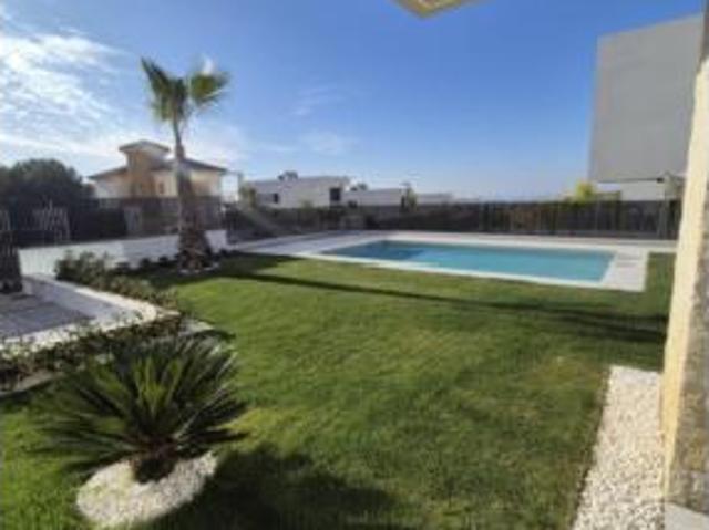Chalet en venta en la Marina Baixa, Valencia
