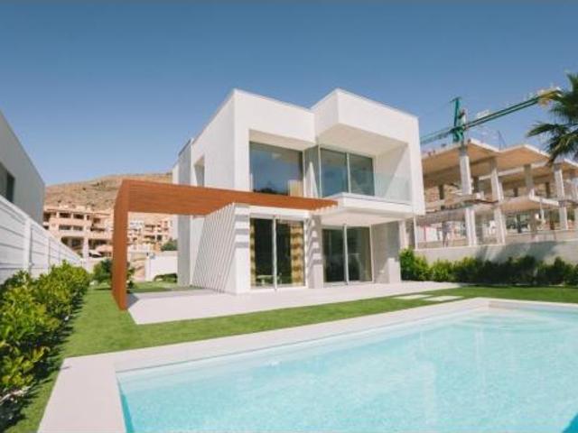 Villa en venta en Finestrat, Urbanització Golf Badia