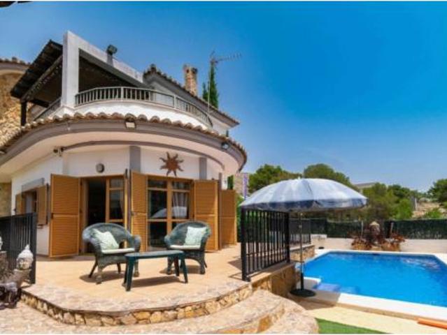 Chalet en venta en Urbanització Golf Badia, Finestrat