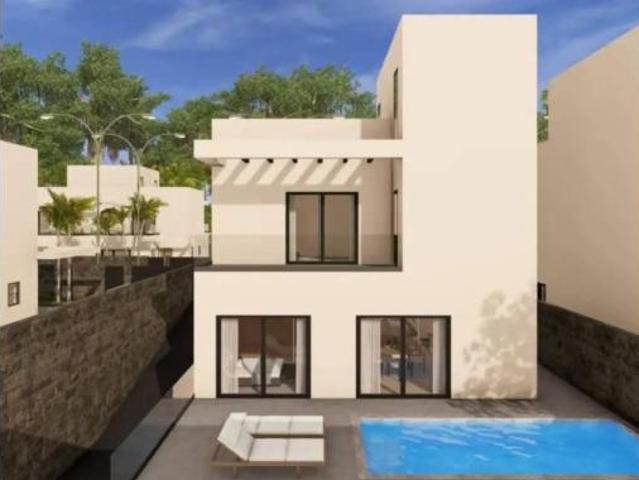 Chalet en venta en la Marina Baixa, Valencia