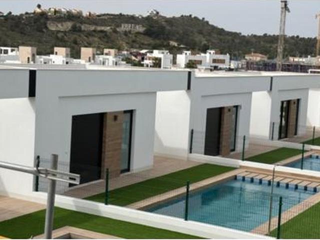 Chalet en venta en la Marina Baixa, Valencia