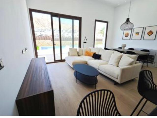 Chalet en venta en la Marina Baixa, Valencia
