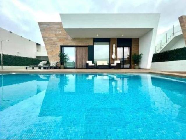 Chalet en venta en la Marina Baixa, Valencia