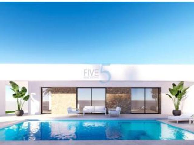 Chalet en venta en la Marina Baixa, Valencia