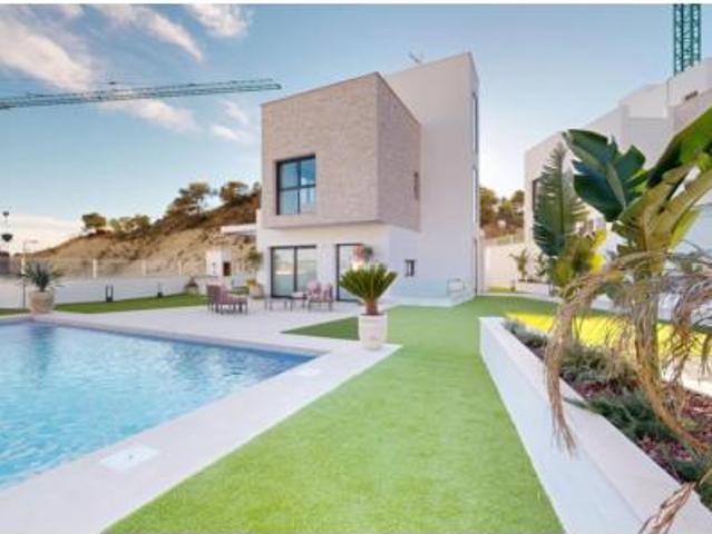 Chalet en venta en la Marina Baixa, Valencia