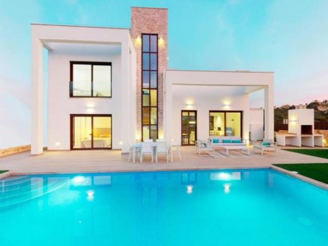 Chalet en venta en la Marina Baixa, Valencia