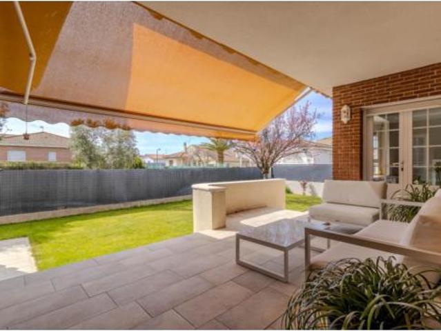 Chalet en venta en Fontanar, Castilla-La Mancha