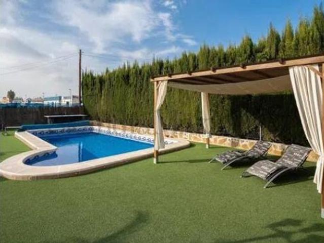 Chalet en venta en el Baix Segura / La Vega Baja, Valencia