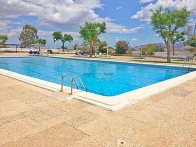 Chalet en venta en La Matanza, Oriental