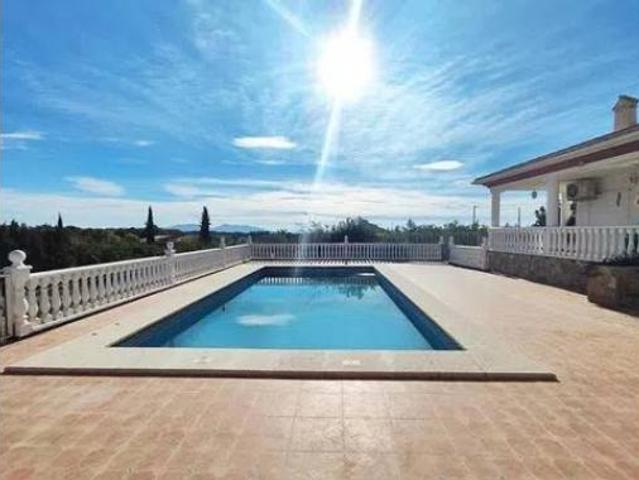 Chalet en venta en La Matanza, Oriental