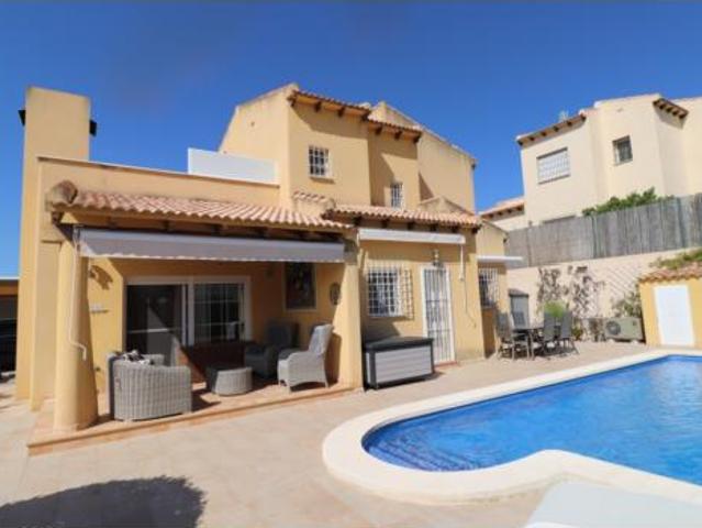 Chalet en venta en Los Baños, Oriental