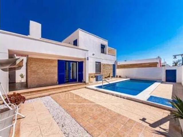 Chalet en venta en Los Baños, Oriental