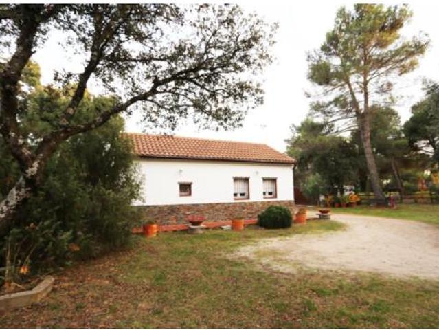 Chalet en venta en Fresnedillas De La Oliva, Madrid