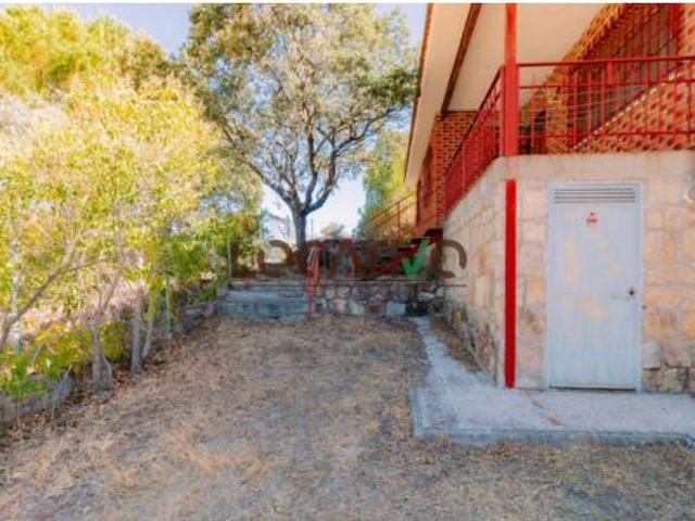Chalet en venta en Fresnedillas De La Oliva, Madrid