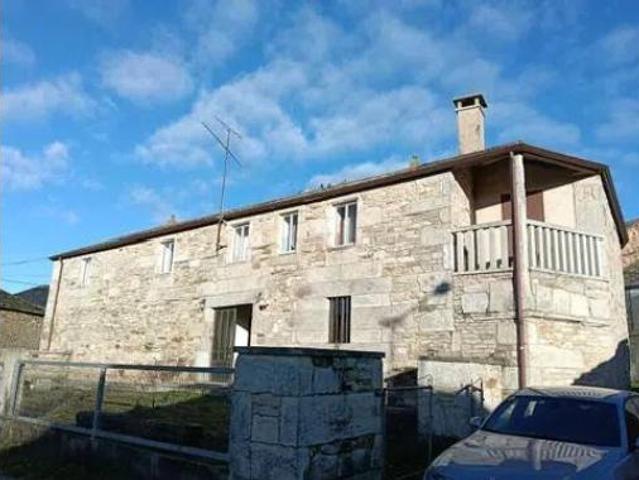 Chalet en venta en Friol, Lugo