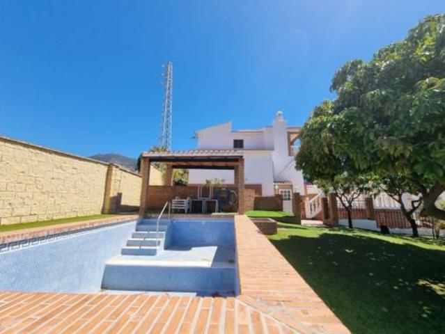 Chalet en venta en Torreblanca, Costa del Sol Occidental