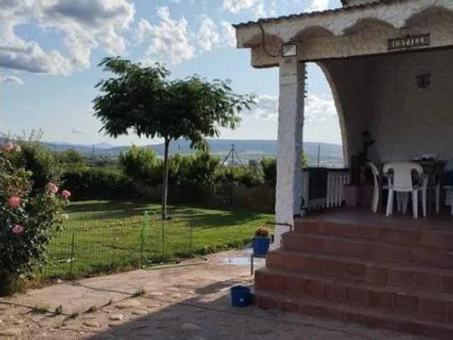 Chalet en venta en Fuenmayor, La Rioja