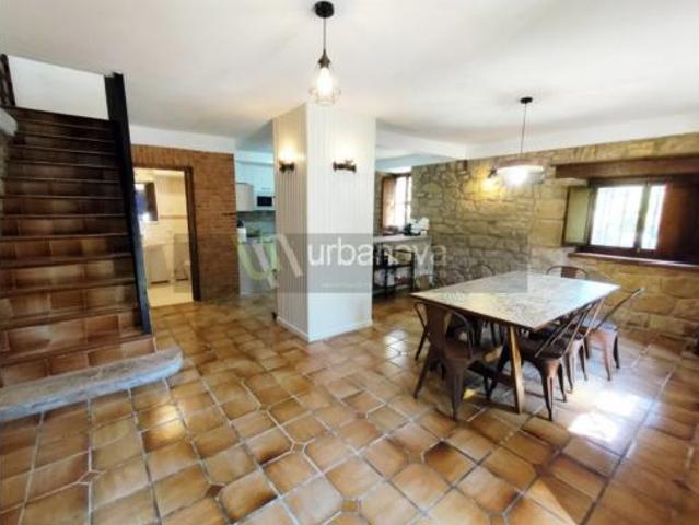 Chalet en venta en Fuenmayor, La Rioja