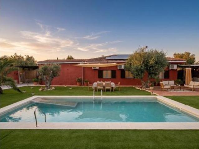 Chalet en venta en Fuensalida, Castilla-La Mancha