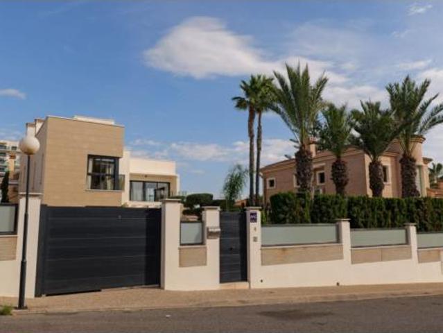 Chalet en venta en La Veleta, el Baix Segura / La Vega Baja