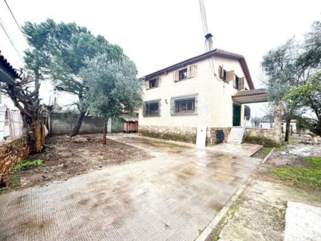 Chalet en venta en Fuente El Saz De Jarama, Madrid