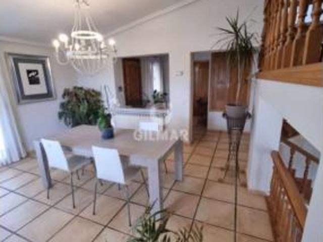 Villa en venta en Fuente El Saz De Jarama