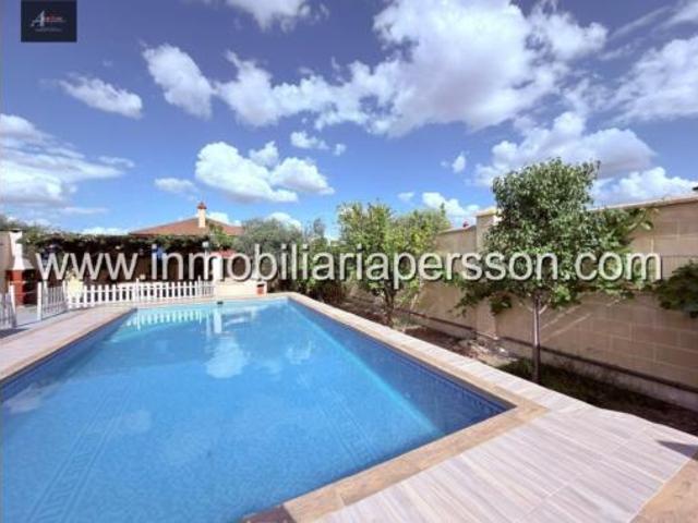 Chalet en venta en Cañada del Rabadán, Écija