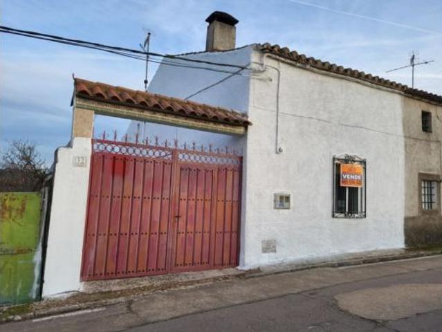 Chalet en venta en Fuentes De Oñoro, Castilla y León