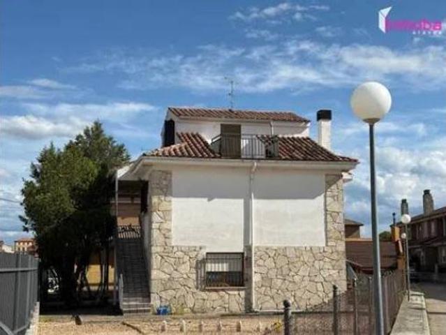 Chalet en venta en Fuentespina, Castilla y León