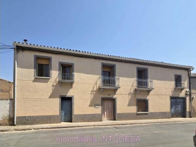Chalet en venta en Fustiñana, Navarra
