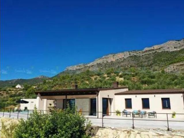 Chalet en venta en el Comtat, Valencia