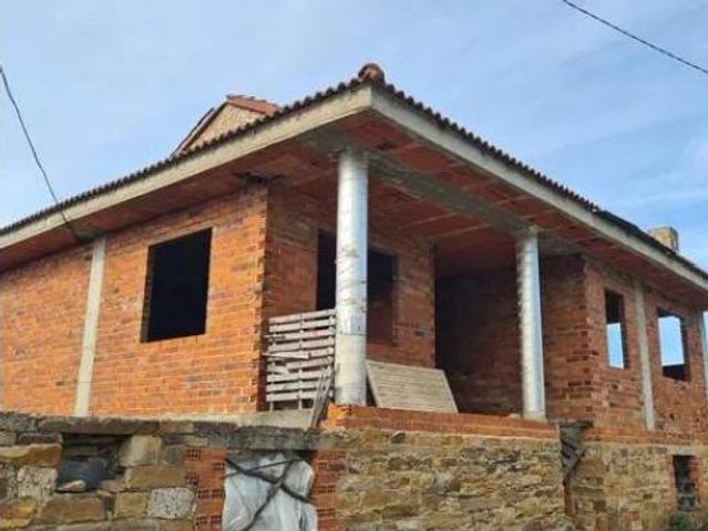 Chalet en venta en Gallegos Del Río, Castilla y León