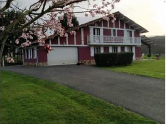 Chalet en venta en Fruiz, Guipúzcoa