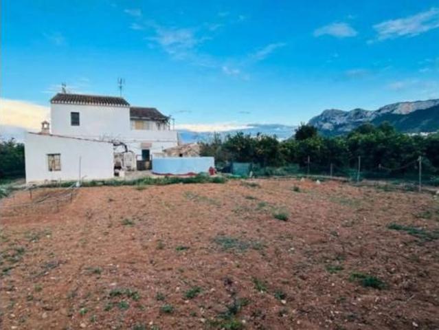 Villa en venta en Gata De Gorgos