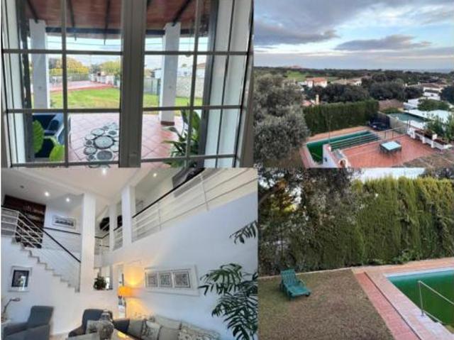 Chalet en venta en Gerena, Andalucía
