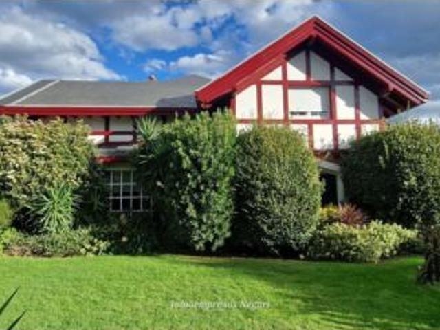 Chalet en venta en Elexalde, Getxo