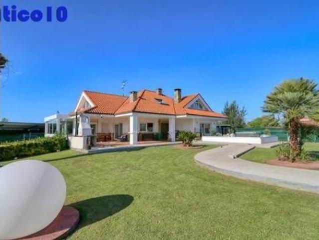 Chalet en venta en Gijón, Asturias