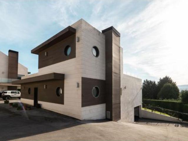 Chalet en venta en El Muselín, Gijón