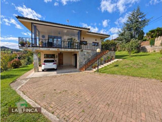 Chalet en venta en Serín, Gijón / Xixón