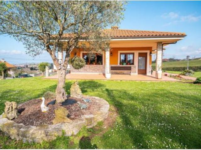 Chalet en venta en Gijón