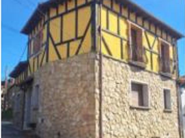 Villa en venta en Gilbuena