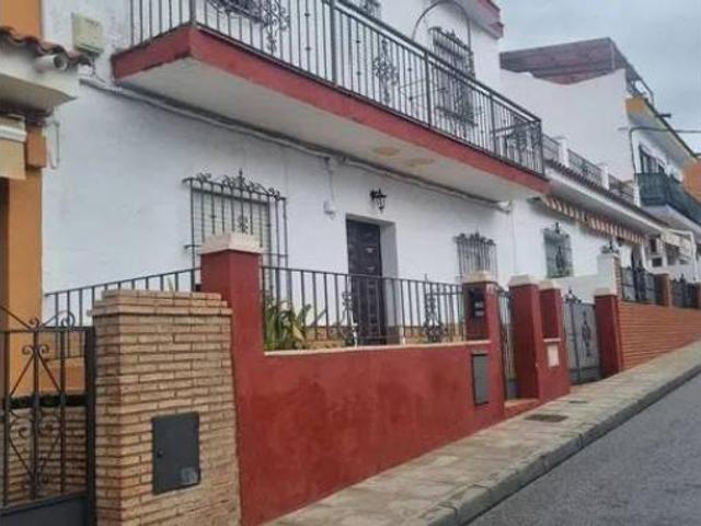 Chalet en venta en Gines, Andalucía