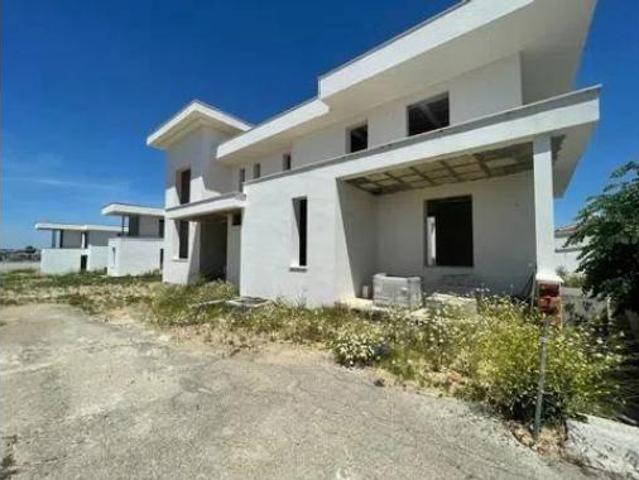 Chalet en venta en Gines, Andalucía