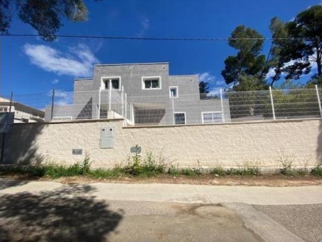Chalet en venta en La Hoya de Buñol, Valencia